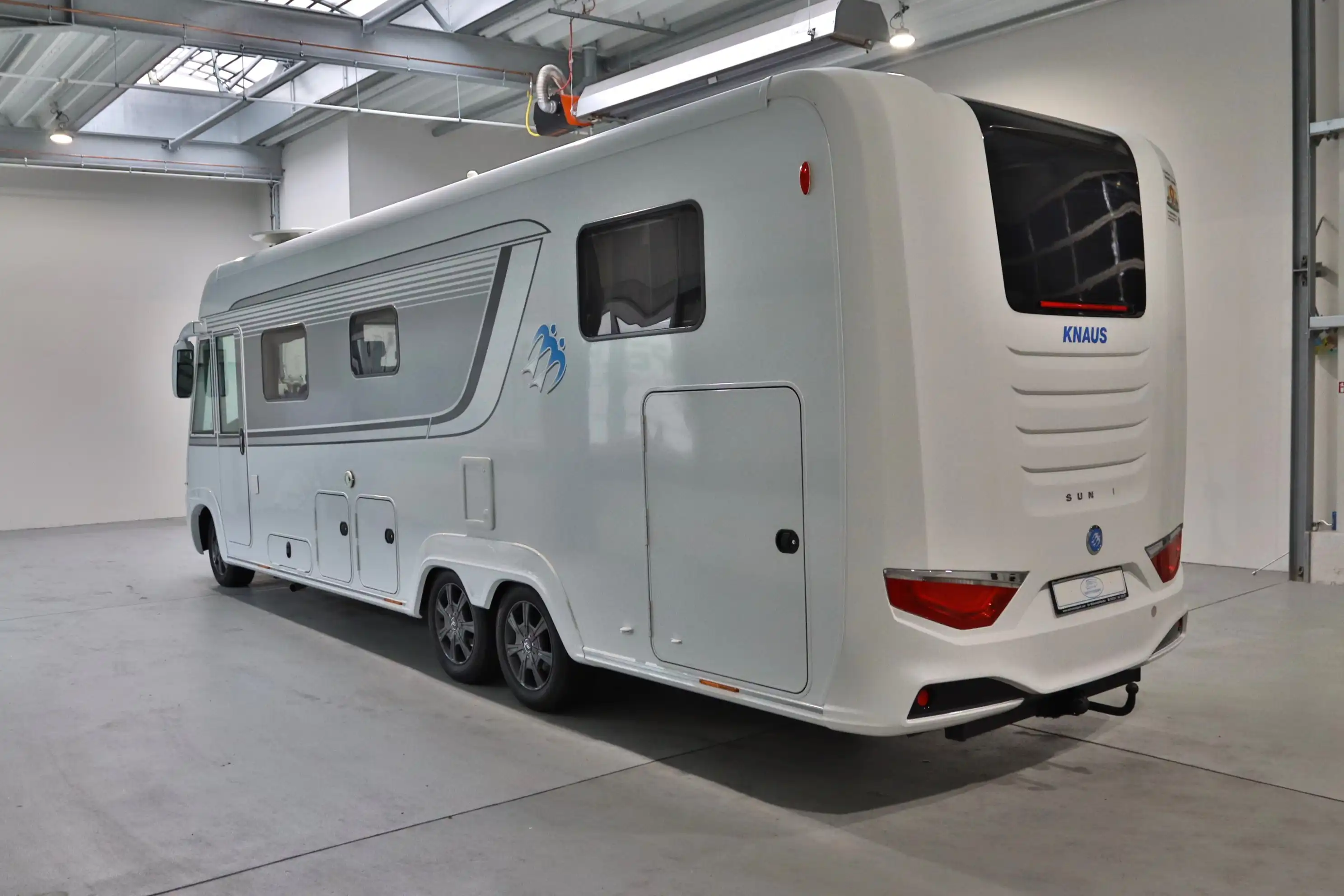 KNAUS SUN I 900 LX